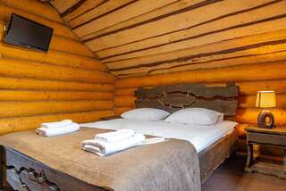 Отель Eco Hotel Bungalo Буковель Двухуровневый люкс с 3 спальнями-2